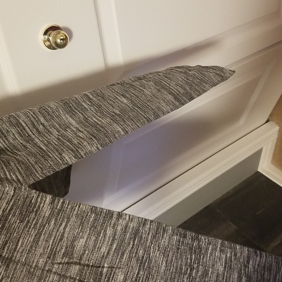 BERSHKA Asymmetrical Top - Picture 4 of 5